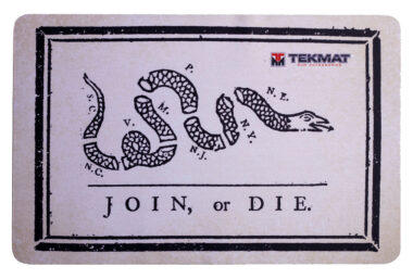 TekMat TEKR17JOIN  Cleaning Mat Black/White Rubber 11"x17" Join or Die Snake