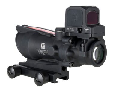 TRJ 100813         ACOG 4X32 3.25 MOA RED DOT